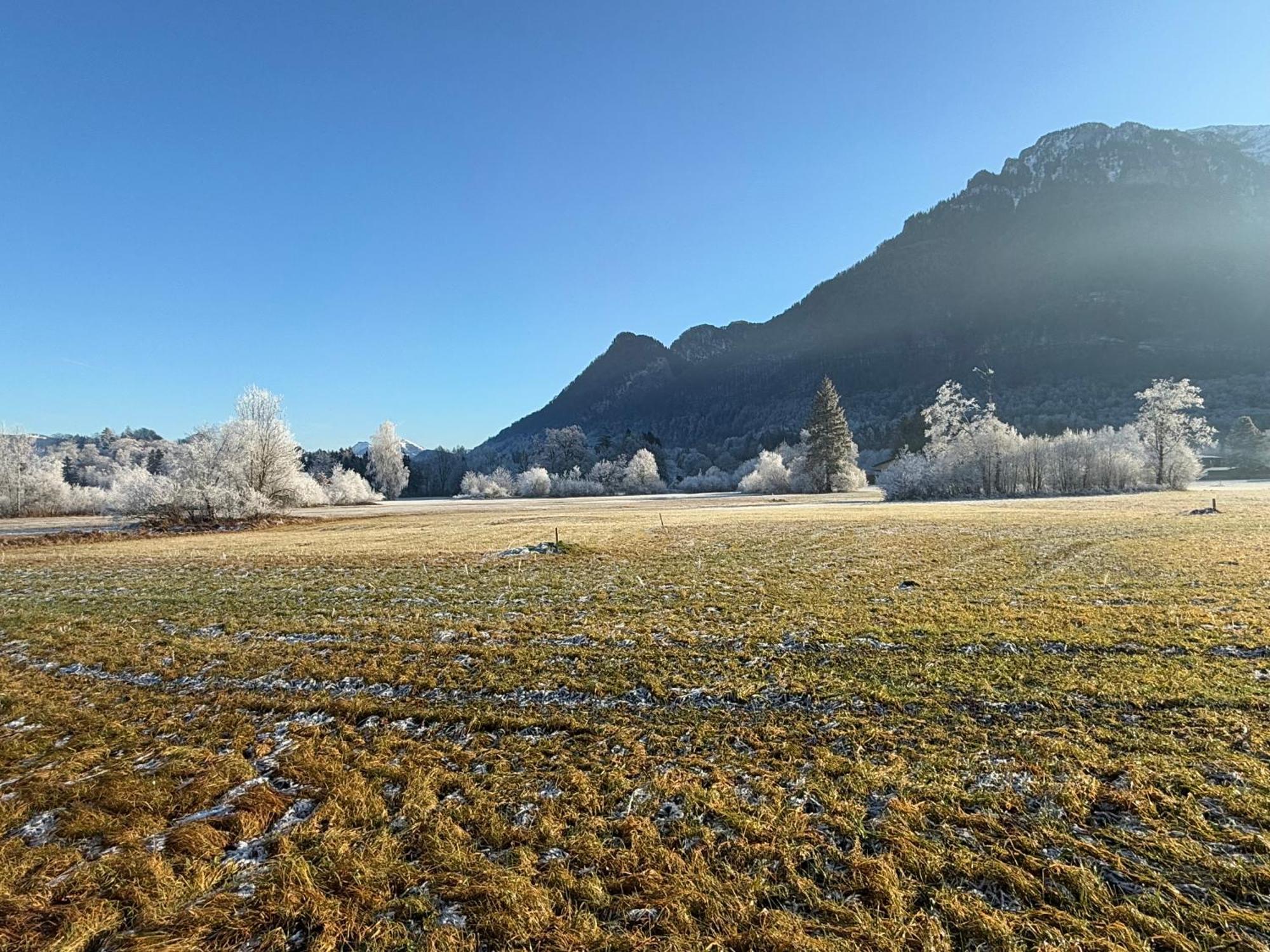 Esterer Grödig Buitenkant foto